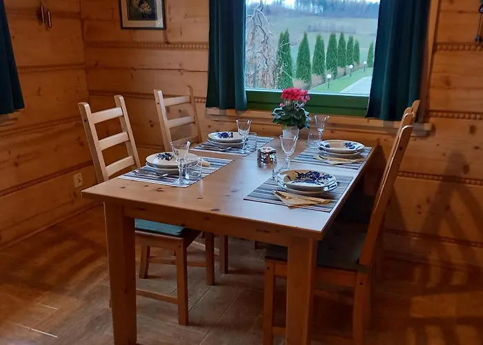 Z Bajki - Stylowy Z Bali Z Kominkiem Marcinow